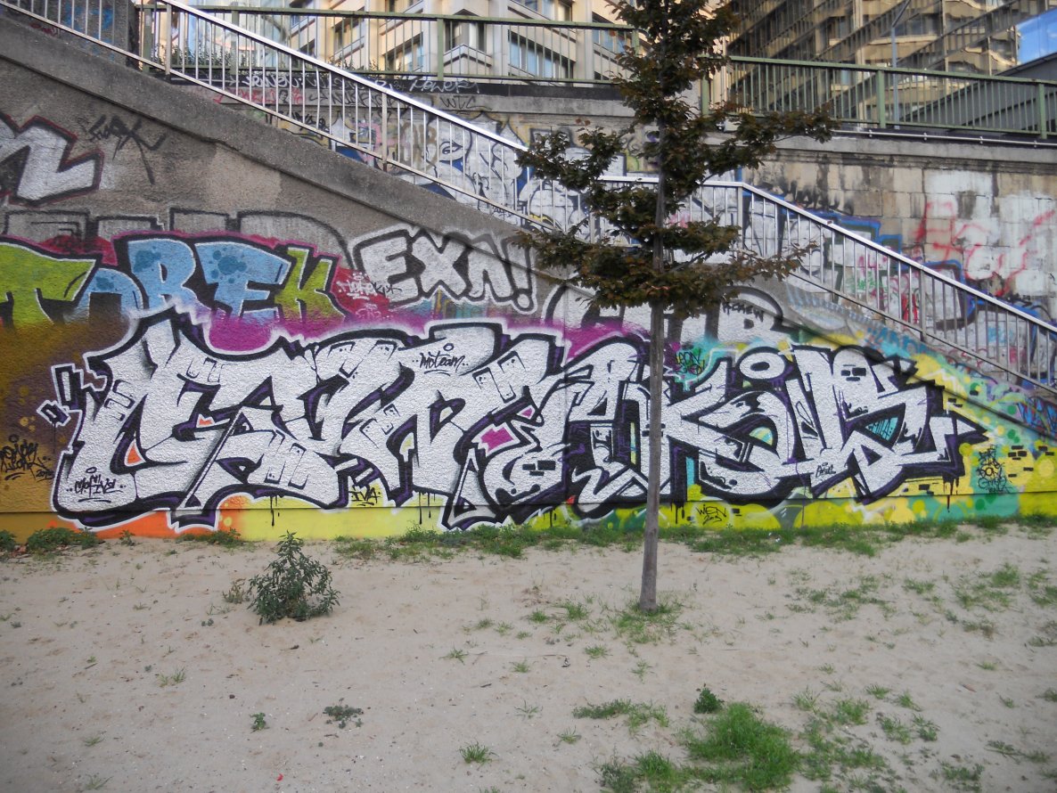 Graffiti Wall - Photo by Ghostwritter