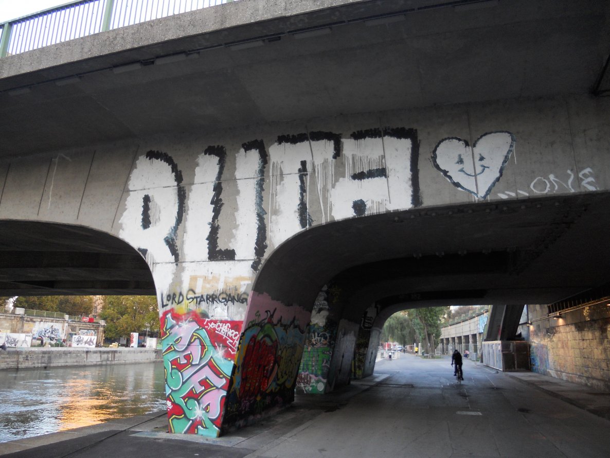 Graffiti Wall - Photo by Ghostwritter