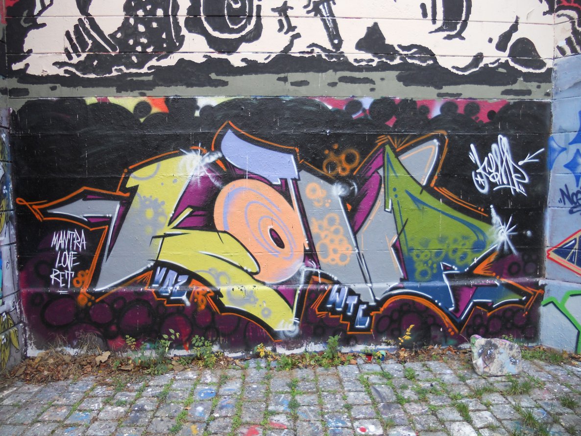 Graffiti Wall - Photo by Ghostwritter