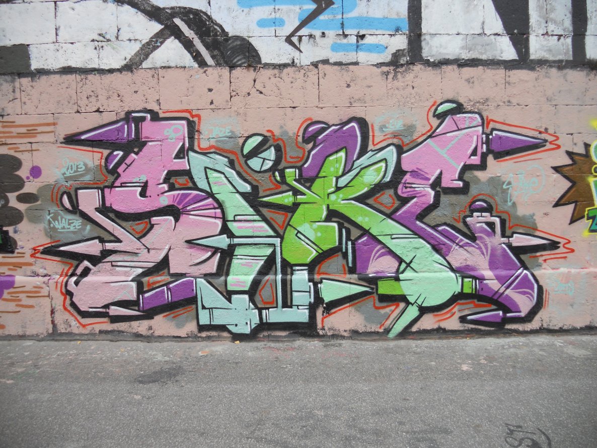 Graffiti Wall - Photo by Ghostwritter