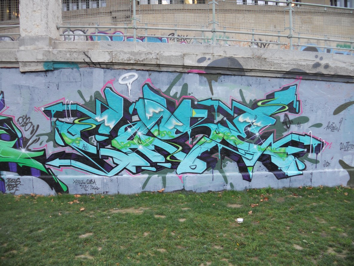 Graffiti Wall - Photo by Ghostwritter