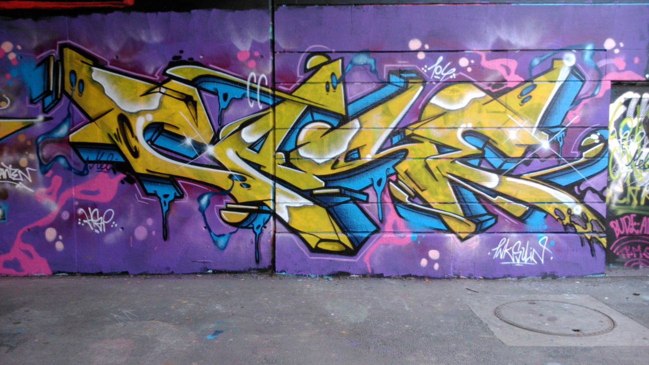 Graffiti Wall - Photo by Ghostwritter
