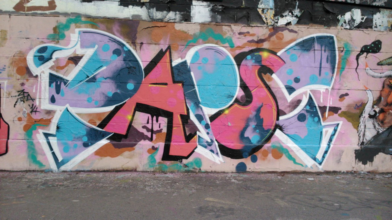 Graffiti Wall - Photo by Ghostwritter