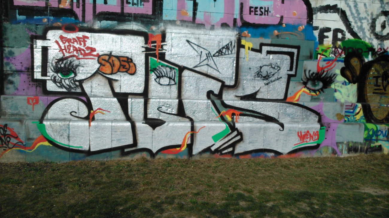 Graffiti Wall - Photo by Ghostwritter