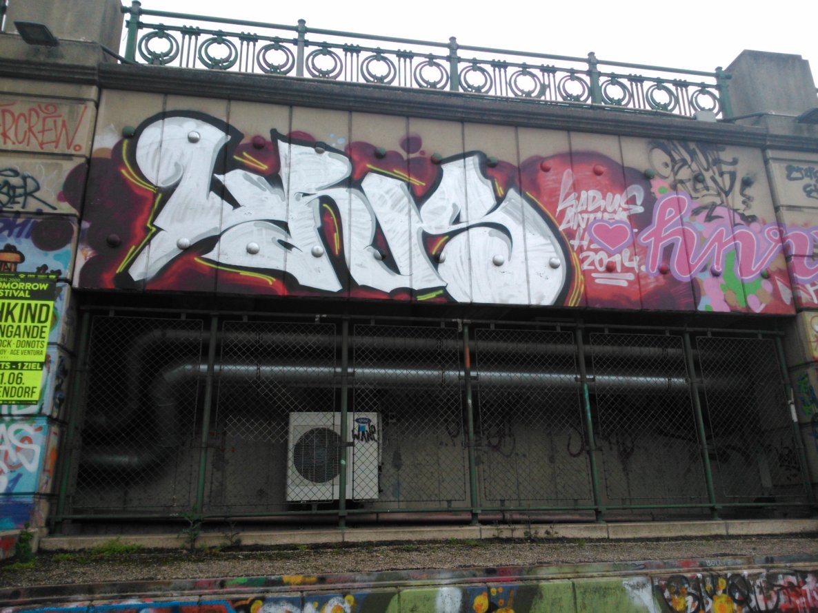 Graffiti Wall - Photo by Ghostwritter