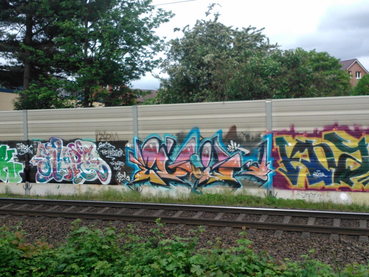 Graffiti Wall - Photo by Ghostwritter