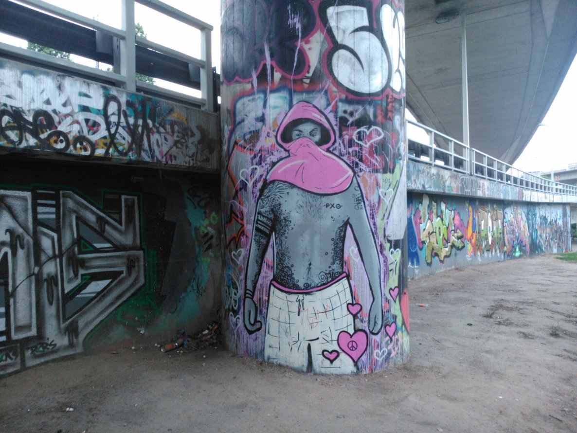 Graffiti Wall - Photo by Ghostwritter