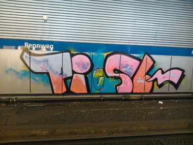 Graffiti Bombing - Photo by Ghostwritter