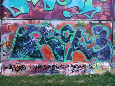 Graffiti Wall - Photo by Ghostwritter
