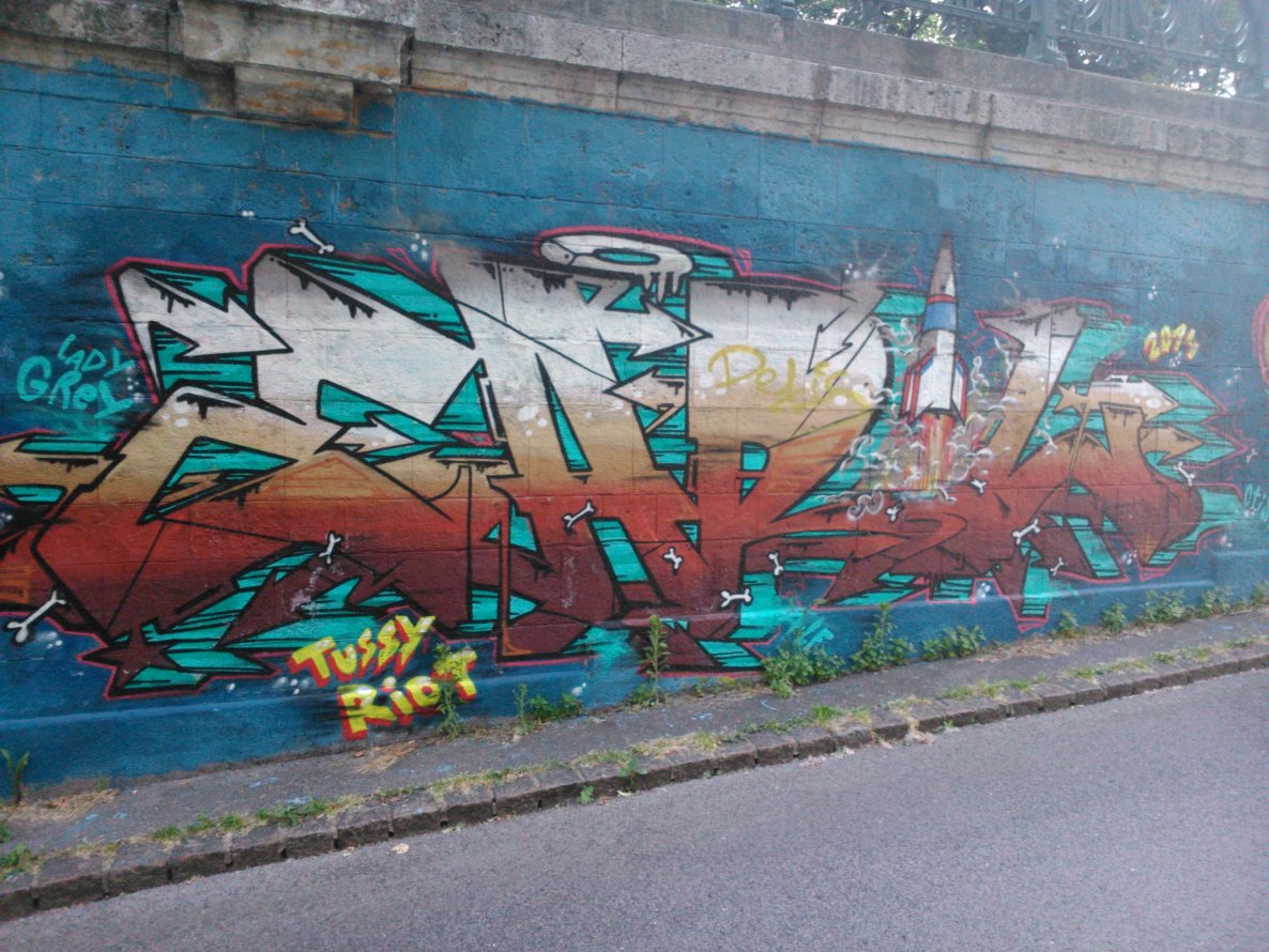 Graffiti Wall - Photo by Ghostwritter