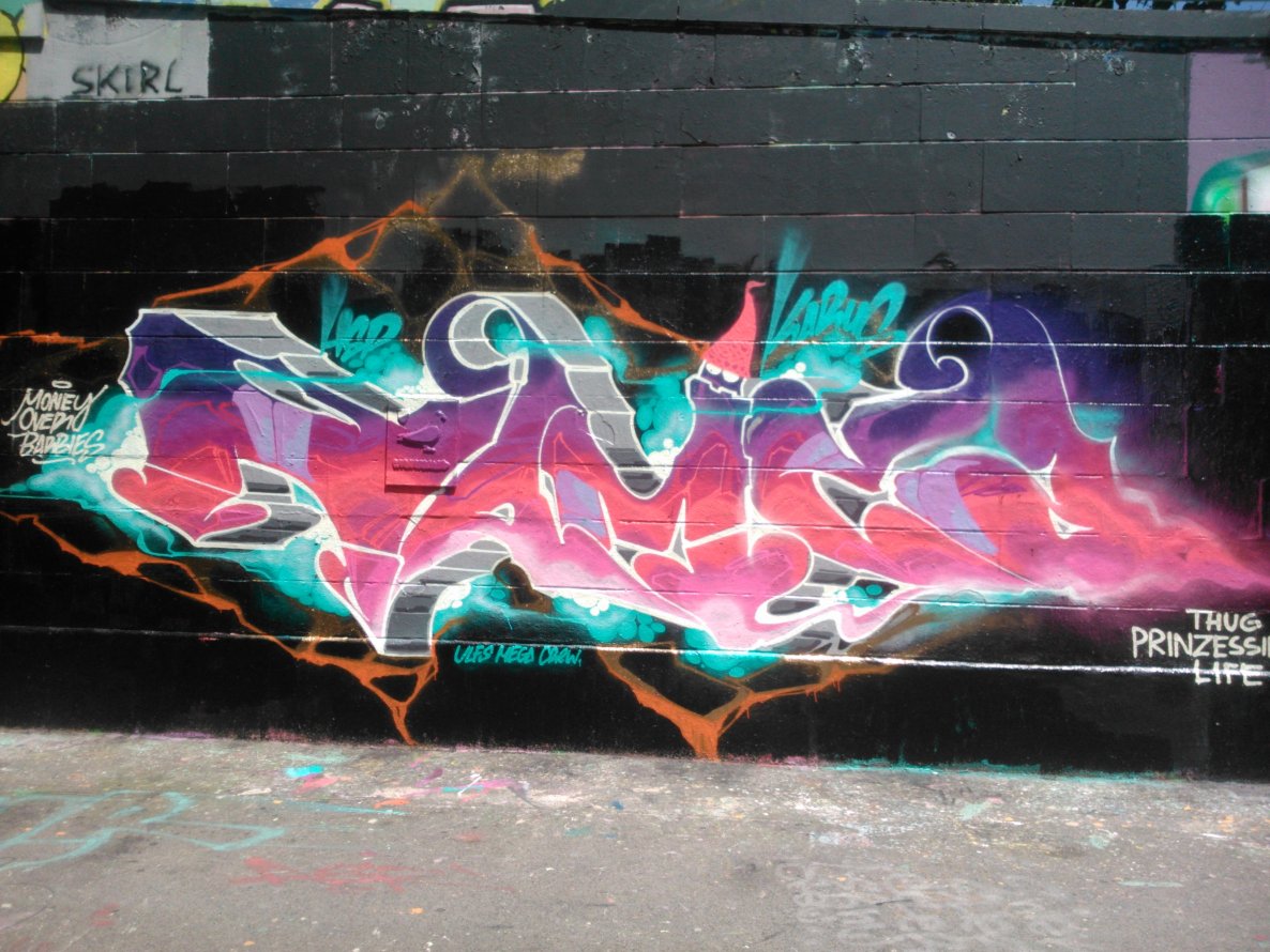 Graffiti Wall - Photo by Ghostwritter