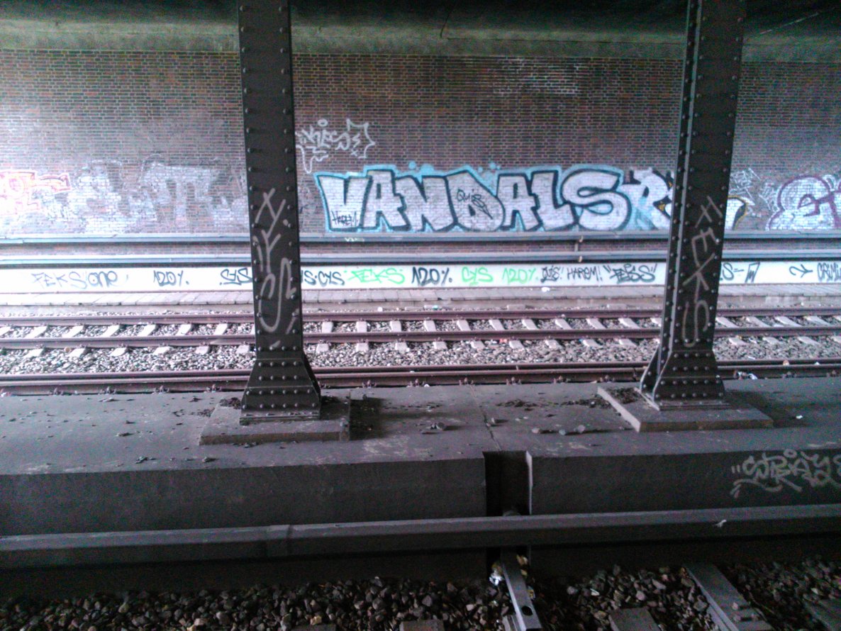 Graffiti Bombing - Photo by Ghostwritter