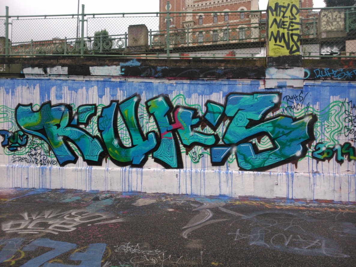 Graffiti Wall - Photo by Ghostwritter