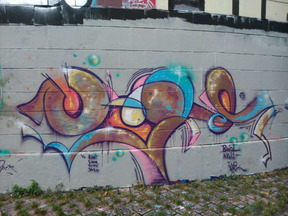 Graffiti Wall - Photo by Ghostwritter