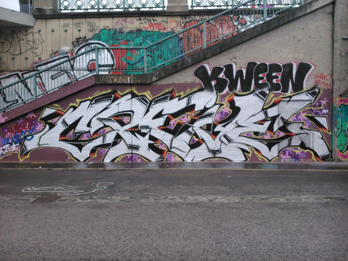 Graffiti Wall - Photo by Ghostwritter
