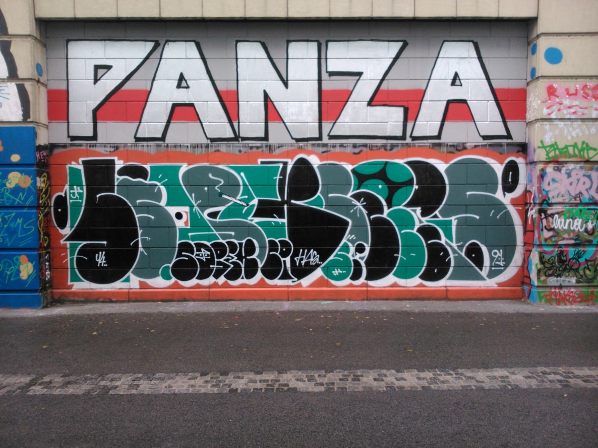 Graffiti Wall - Photo by Ghostwritter