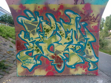 Graffiti Wall - Photo by Ghostwritter