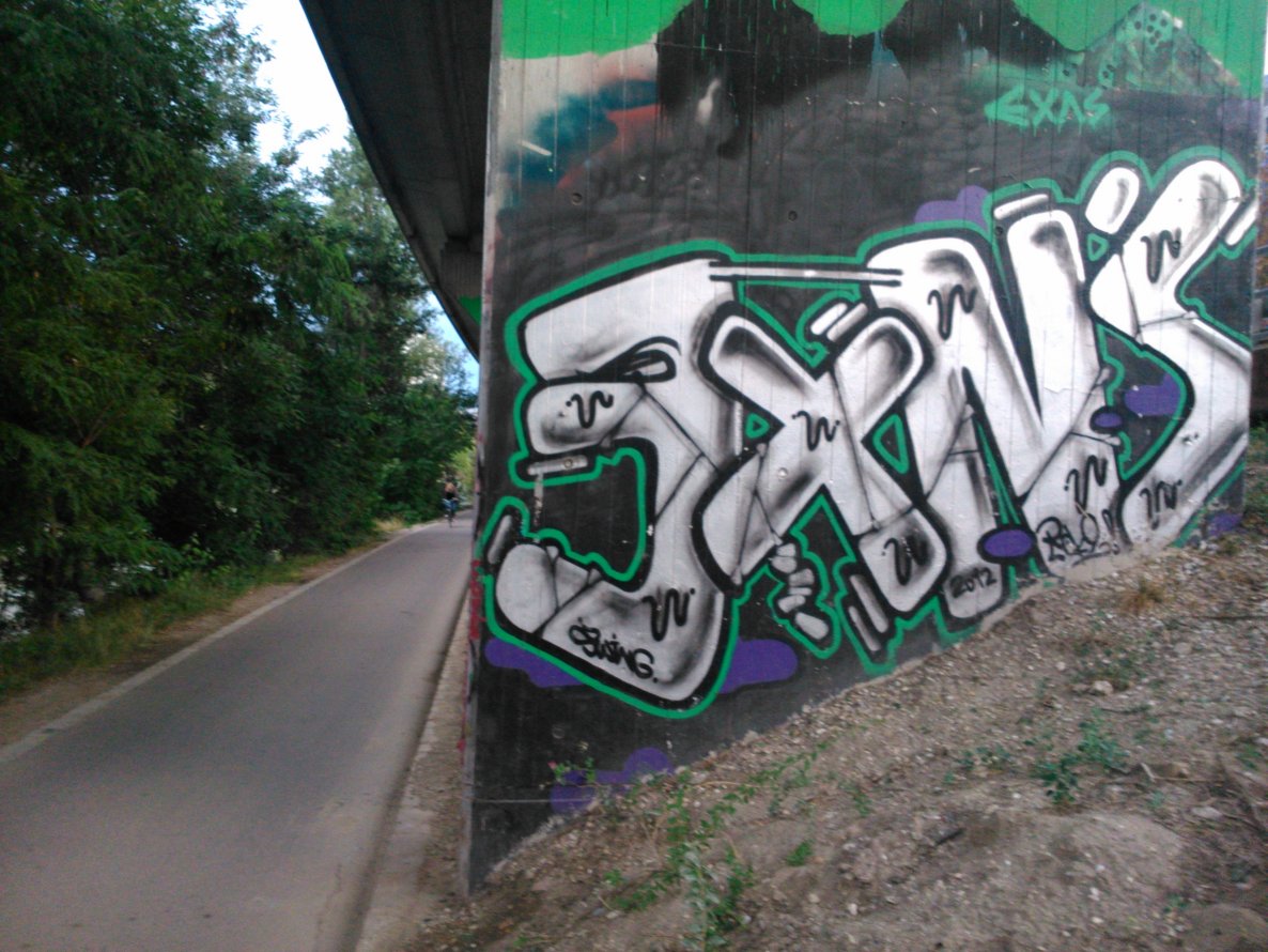 Graffiti Wall - Photo by Ghostwritter