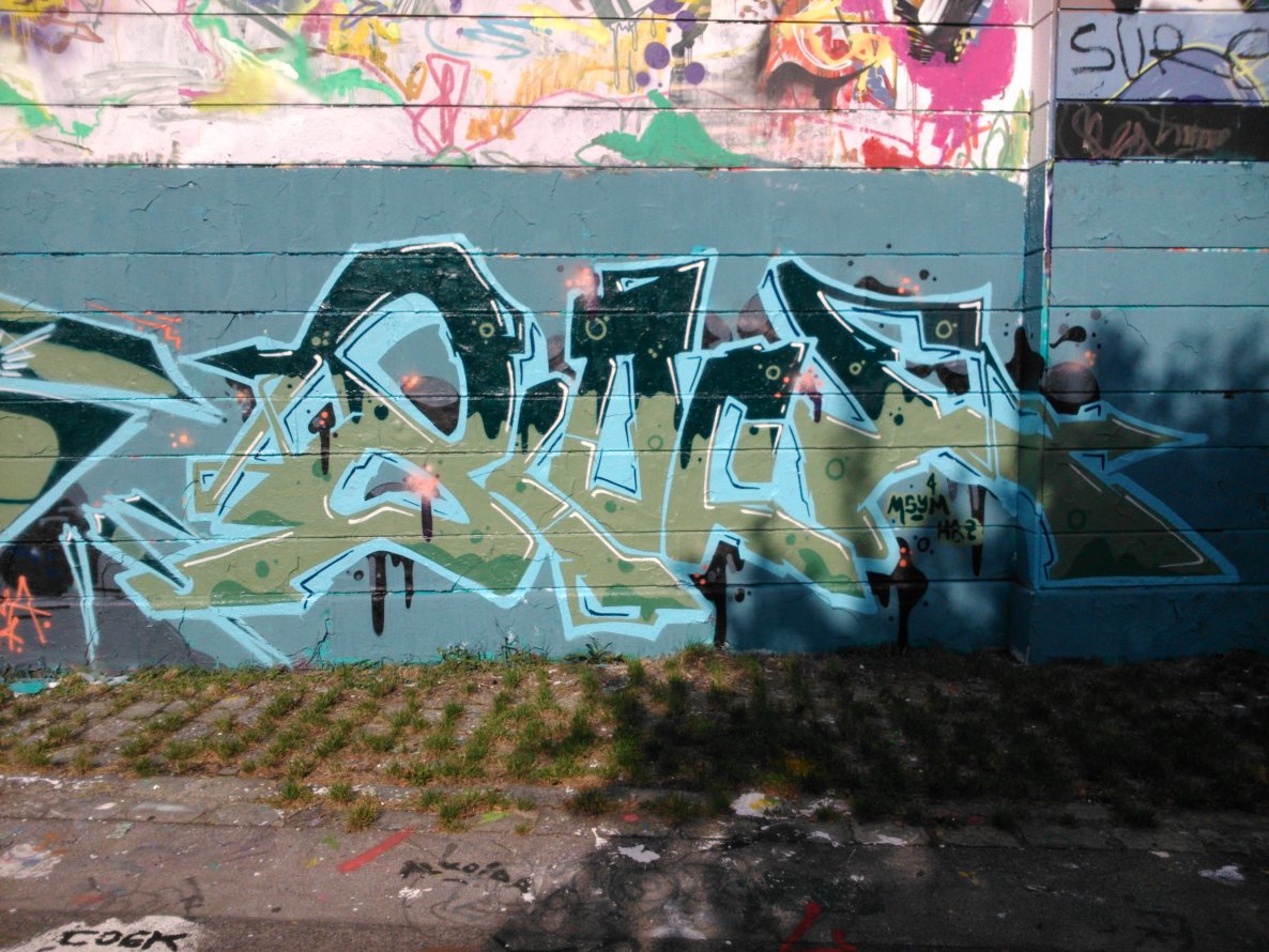 Graffiti Wall - Photo by Ghostwritter