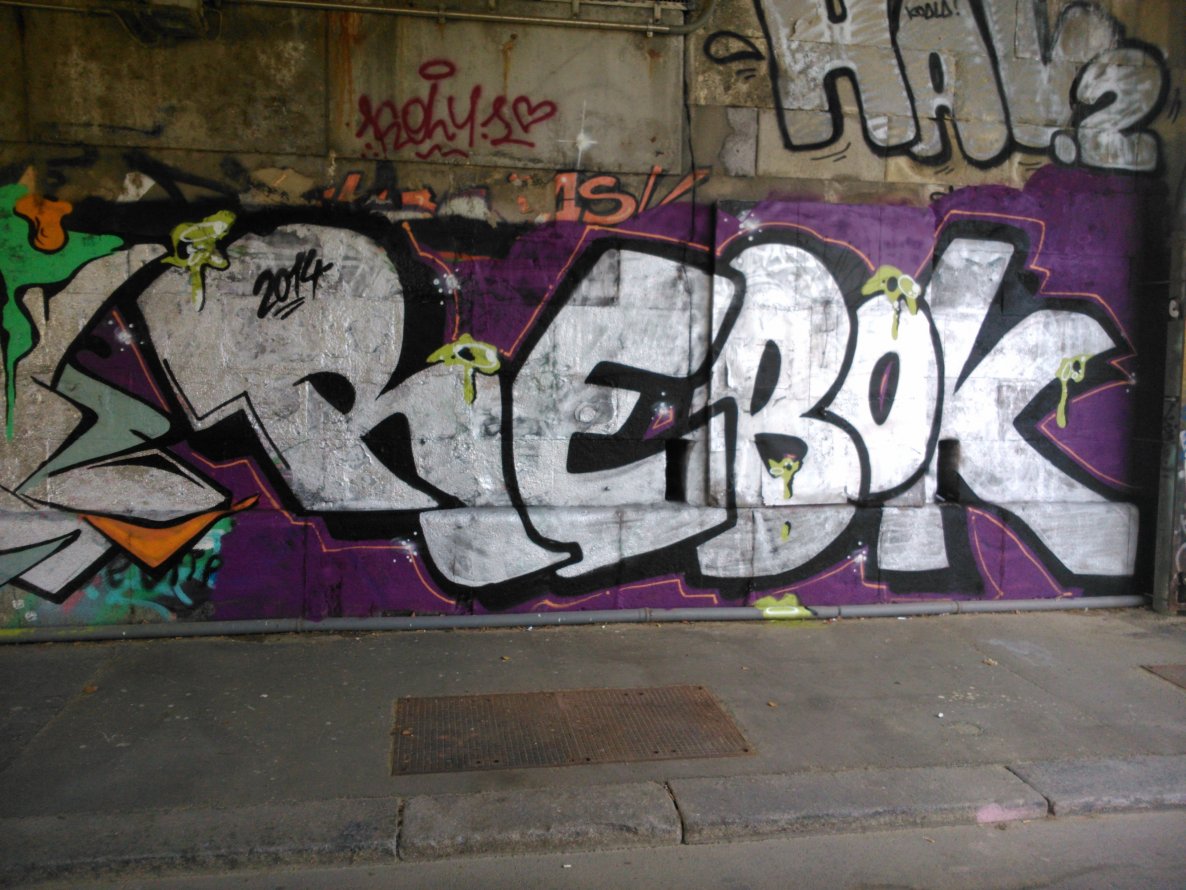 Graffiti Wall - Photo by Ghostwritter
