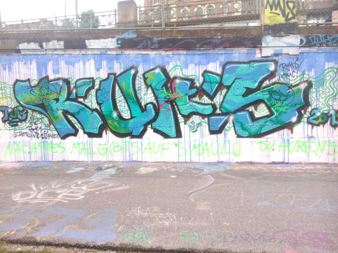 Graffiti Wall - Photo by Ghostwritter