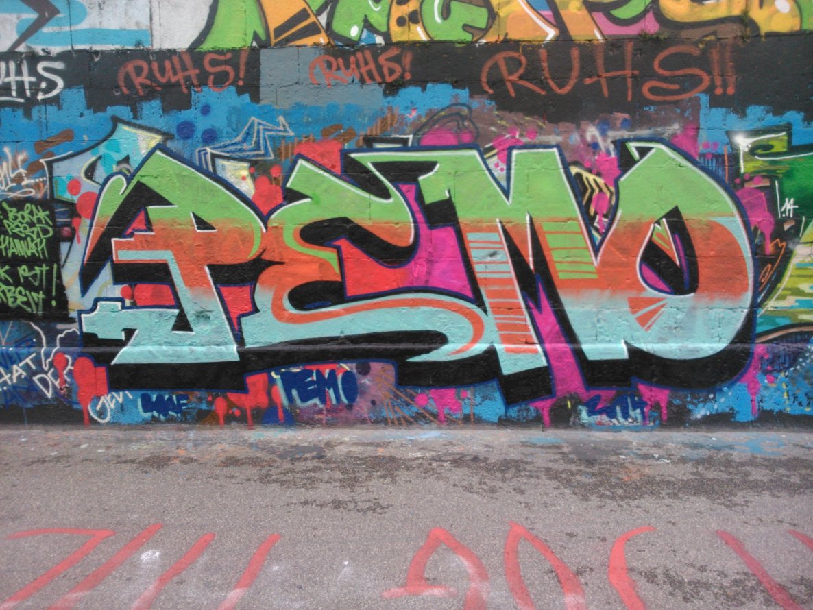 Graffiti Wall - Photo by Ghostwritter