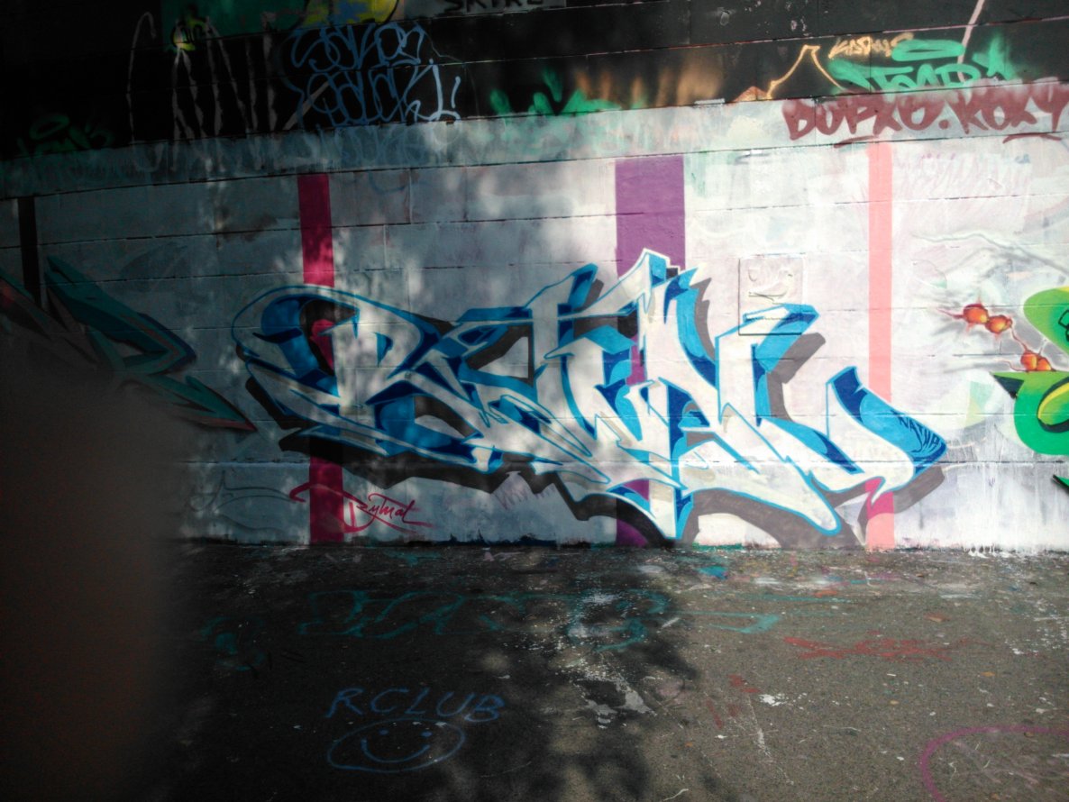 Graffiti Wall - Photo by Ghostwritter