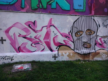 Graffiti Wall - Photo by Ghostwritter