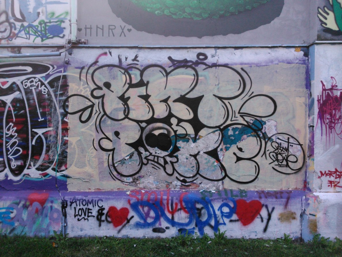 Graffiti Wall - Photo by Ghostwritter