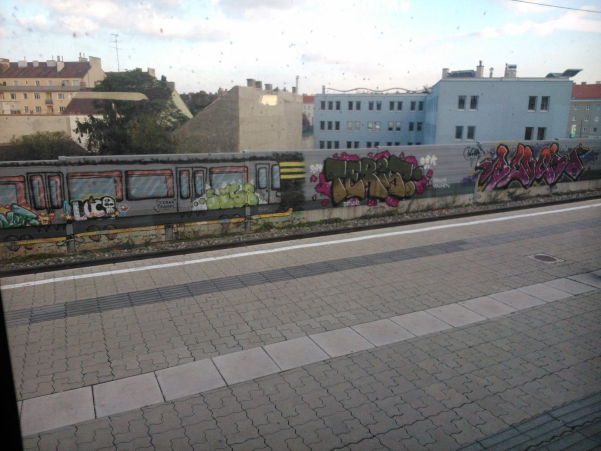 Graffiti Wall - Photo by Ghostwritter