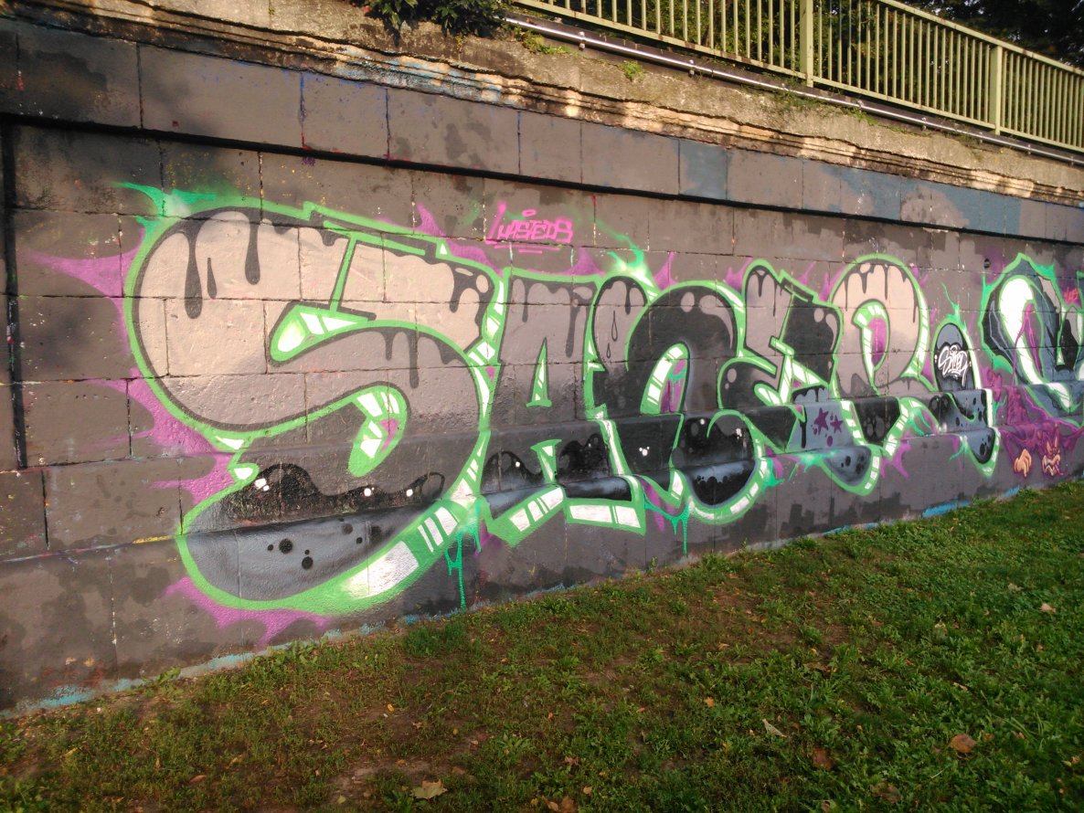 Graffiti Wall - Photo by Ghostwritter