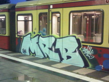 Graffiti Train - Photo by Ghostwritter