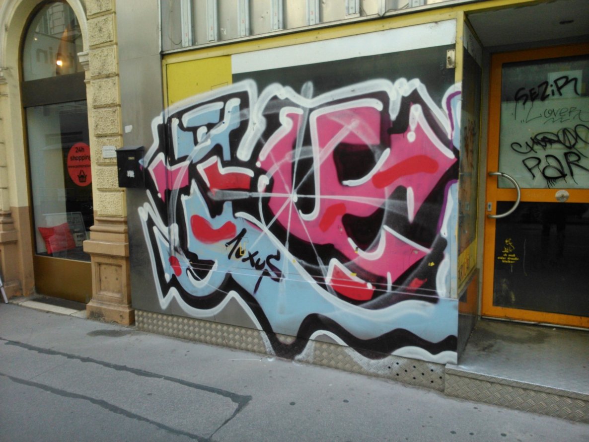 Graffiti Wall - Photo by Ghostwritter