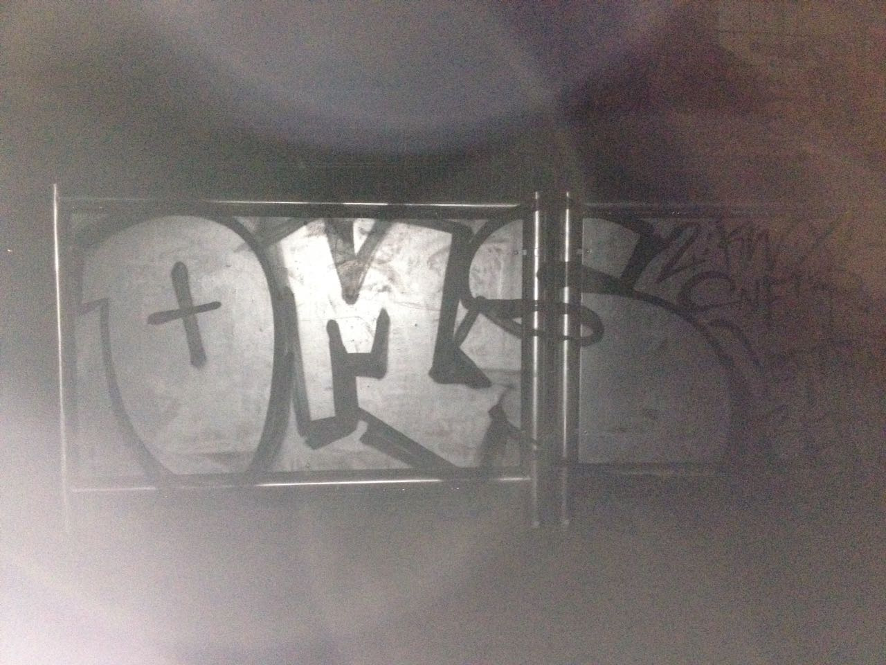 Graffiti in Drehort - Photo by GiseOms - oms, OMS-Crew, OMS42 (2016)