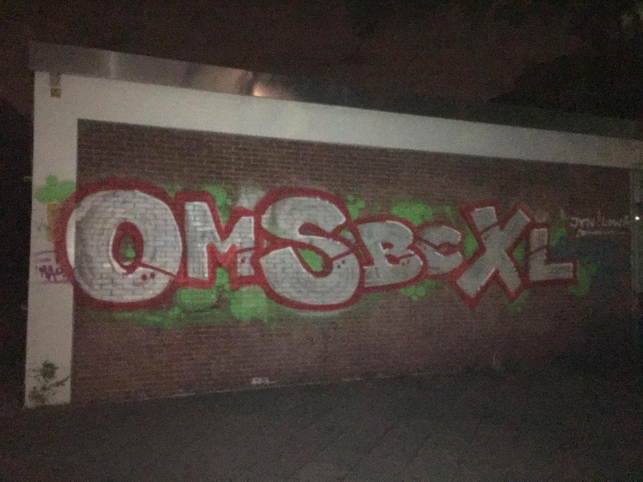 Graffiti Bombing in Drehort - Photo by GiseOms - OMS, gise, giseone (2017)
