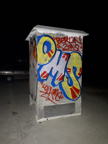 Graffiti Bombing in Drehort - Photo by GiseOms - oms, omscrew, oms42 (2018)