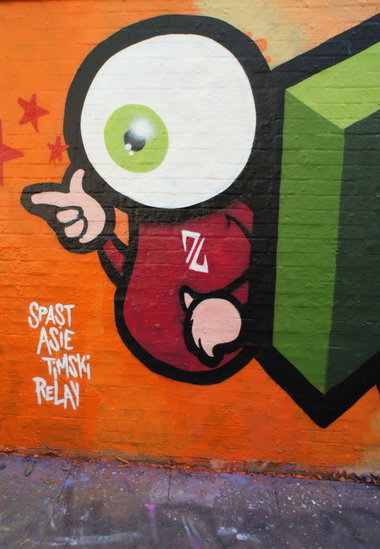 Graffiti Wall in Hamburg - Photo by Glaze - glaze, iboy (2014)