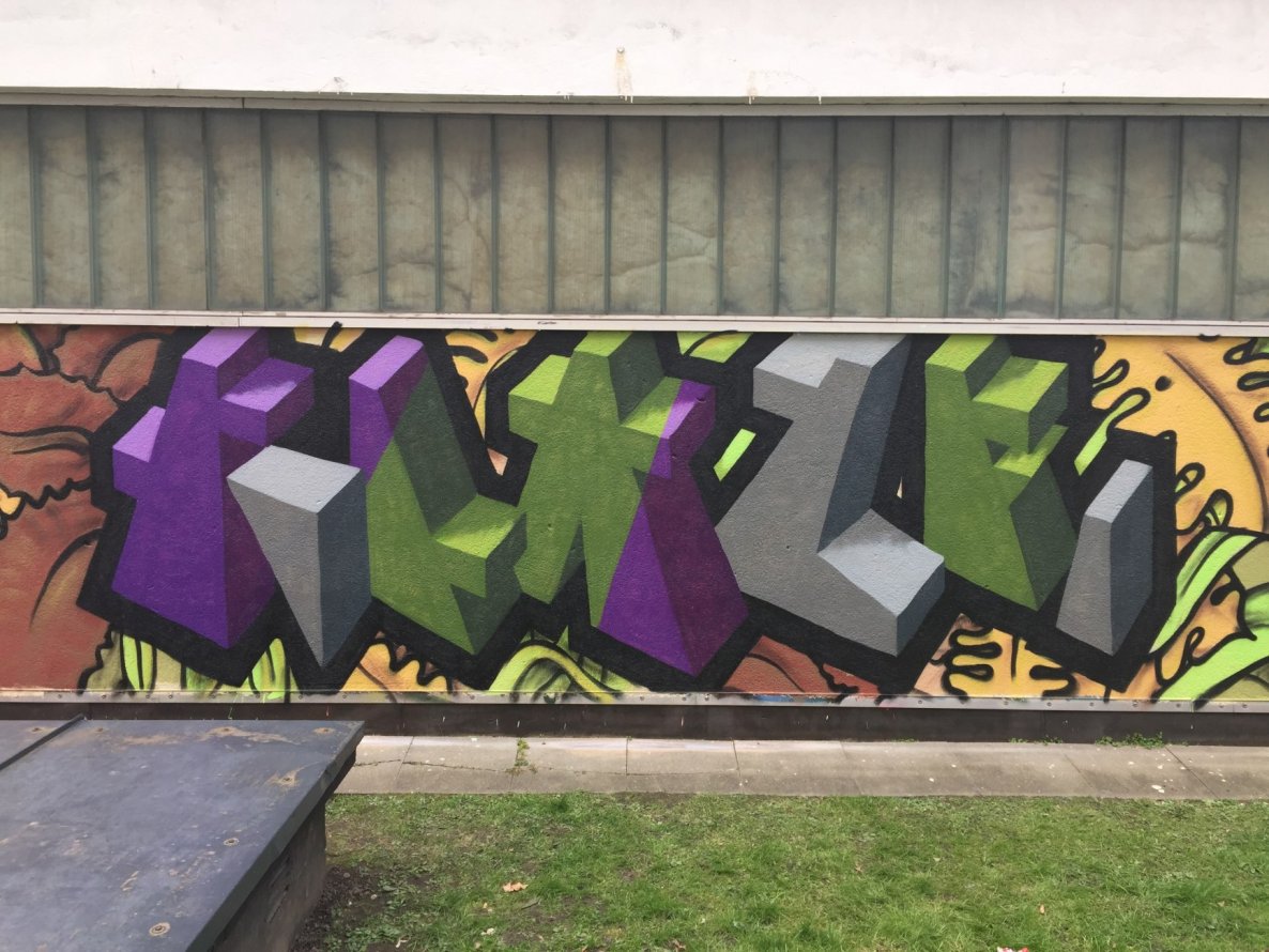 Graffiti Wall in Hamburg - Photo by Glaze - glaze (2015)