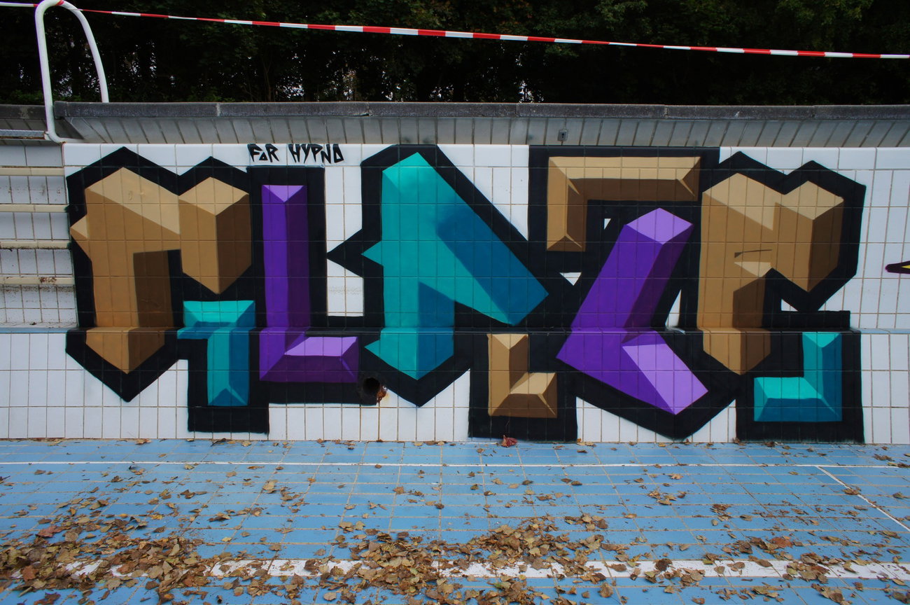 Graffiti Wall in Hamburg - Photo by Glaze - glaze (2015)