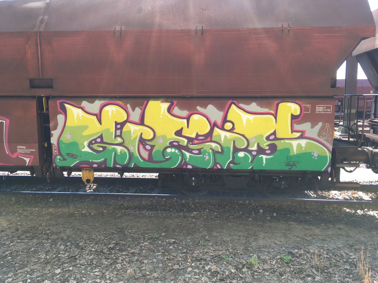 Graffiti Wall - Photo by Gleis1 - Freight, GüterzugGleis (2017)