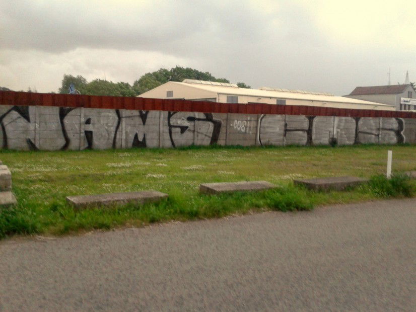 Graffiti Bombing in Bremerhaven - Photo by Goal1312 - nams, cms, bremerhaven (2013)