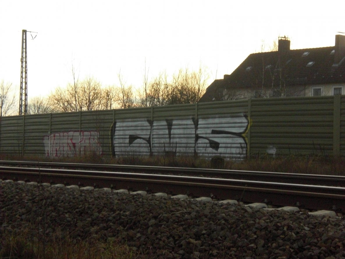 Graffiti Bombing - Photo by Goal1312 - cms, nams (2013)