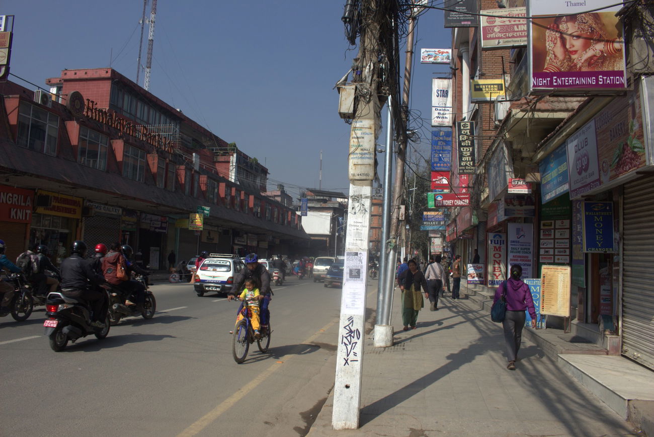 Graffiti Bombing in Kathmandu - Photo by GoldenBrownS - Nepal, GBS, STreet (2014)