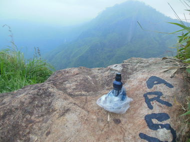 Graffiti Bombing in Thailand - Photo by GoldenBrownS - GBS, Street, Thailand (2012)
