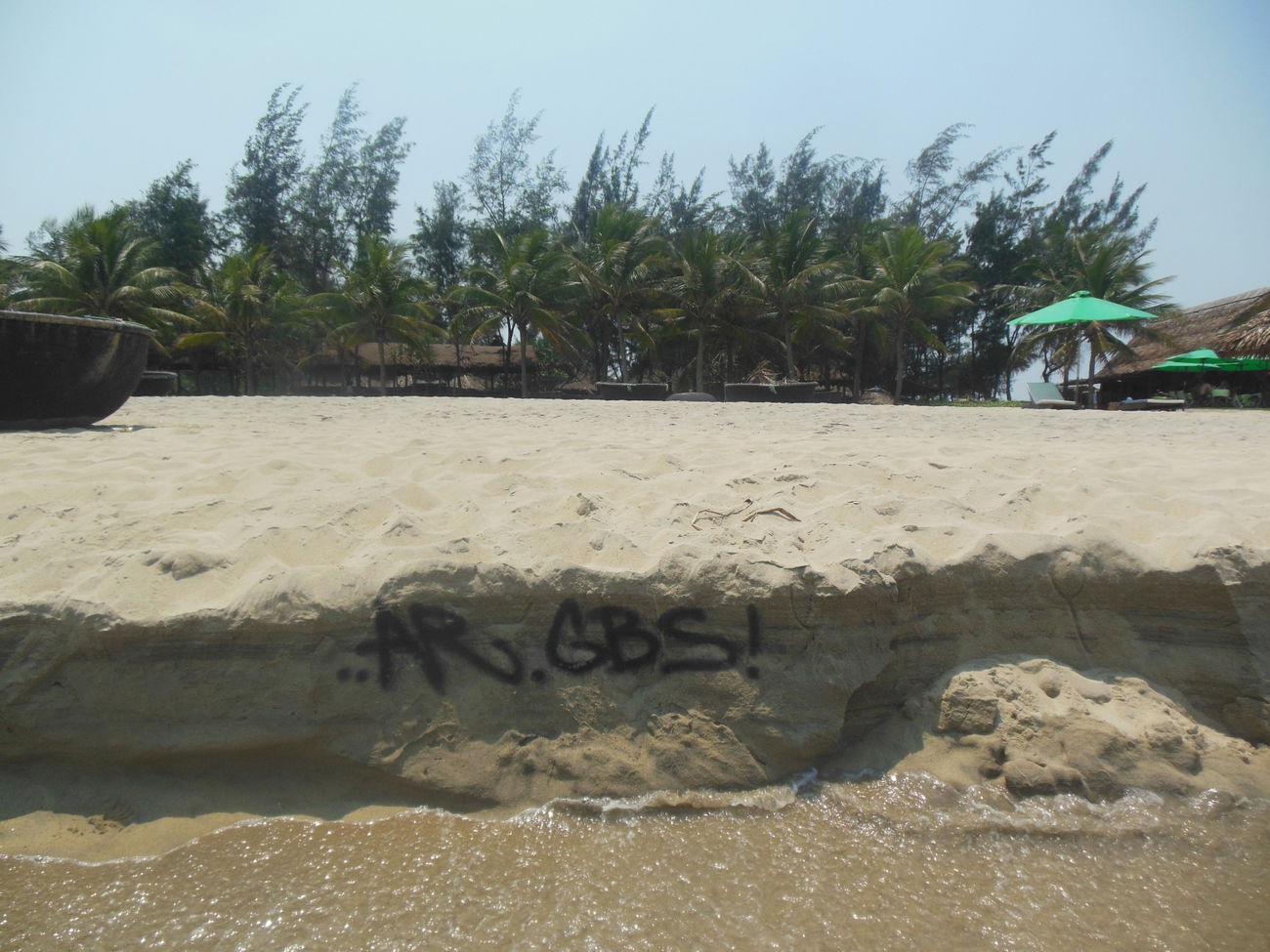 Graffiti Bombing in Vietnam - Photo by GoldenBrownS - AR, GBS, STreet