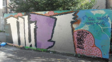 Graffiti Wall - Photo by Gosh - FTB