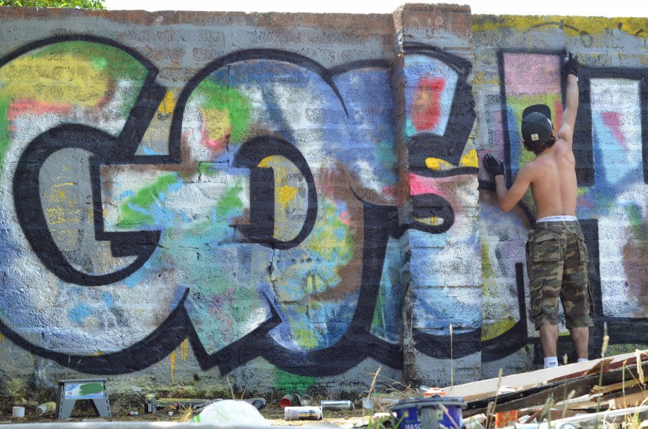 Graffiti Wall - Photo by Gosh - FTB, Jpeg