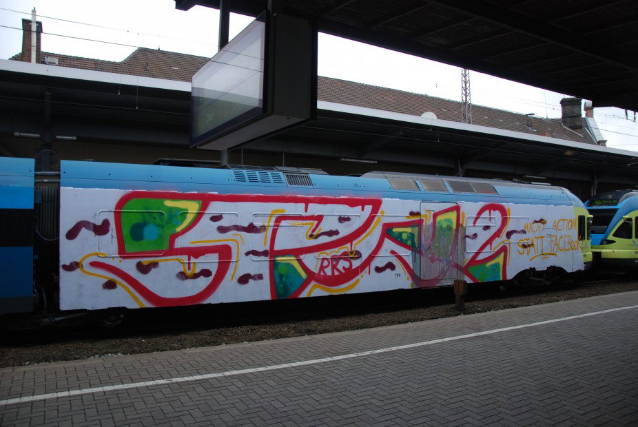 Graffiti Train - Photo by GraffFreak (2013)