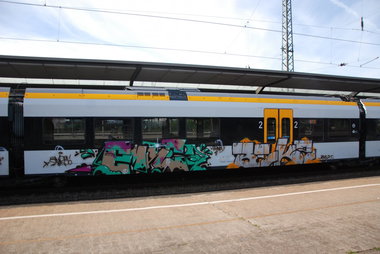 Graffiti Train - Photo by GraffFreak (2013)