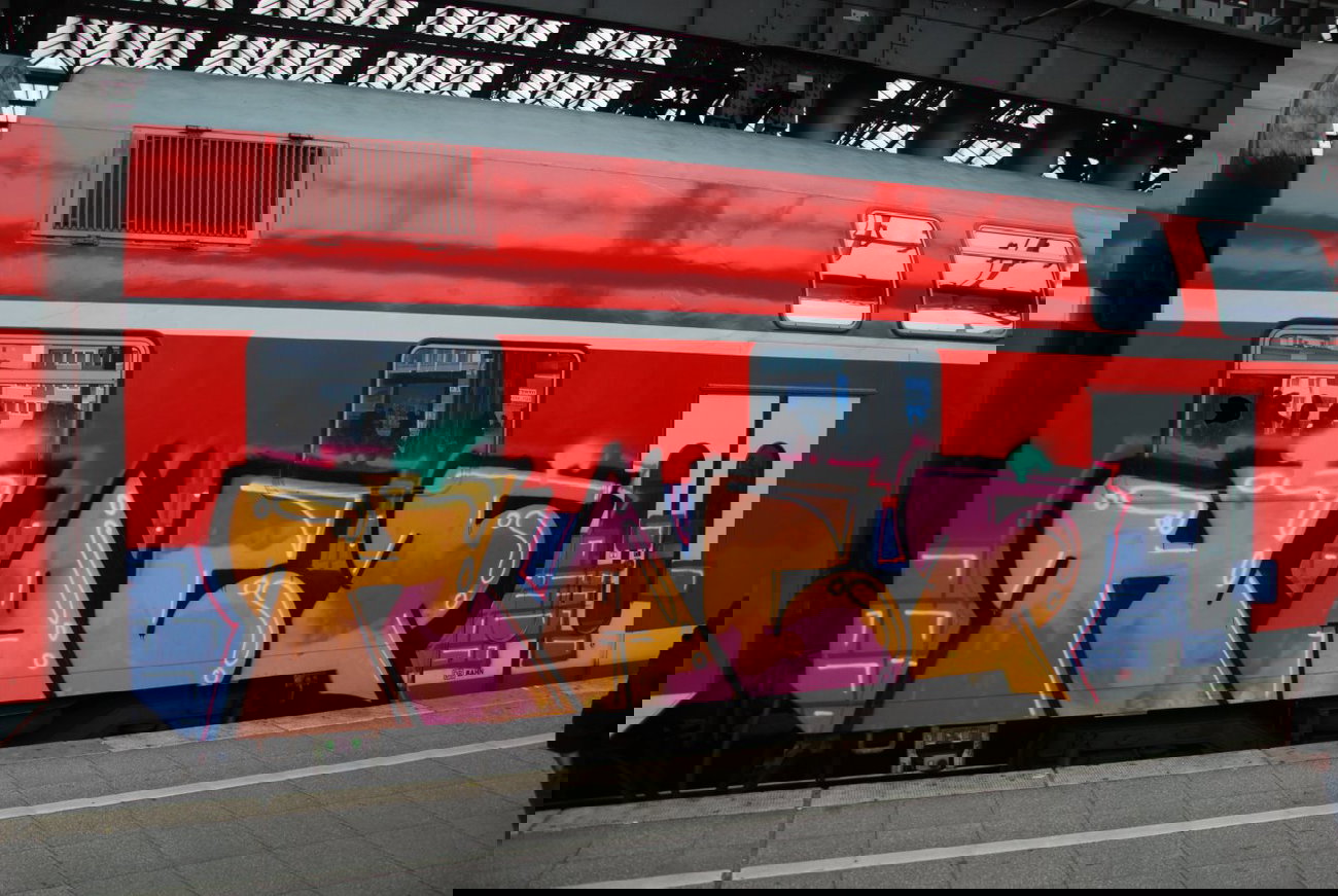 Graffiti Train - Photo by GraffFreak (2013)